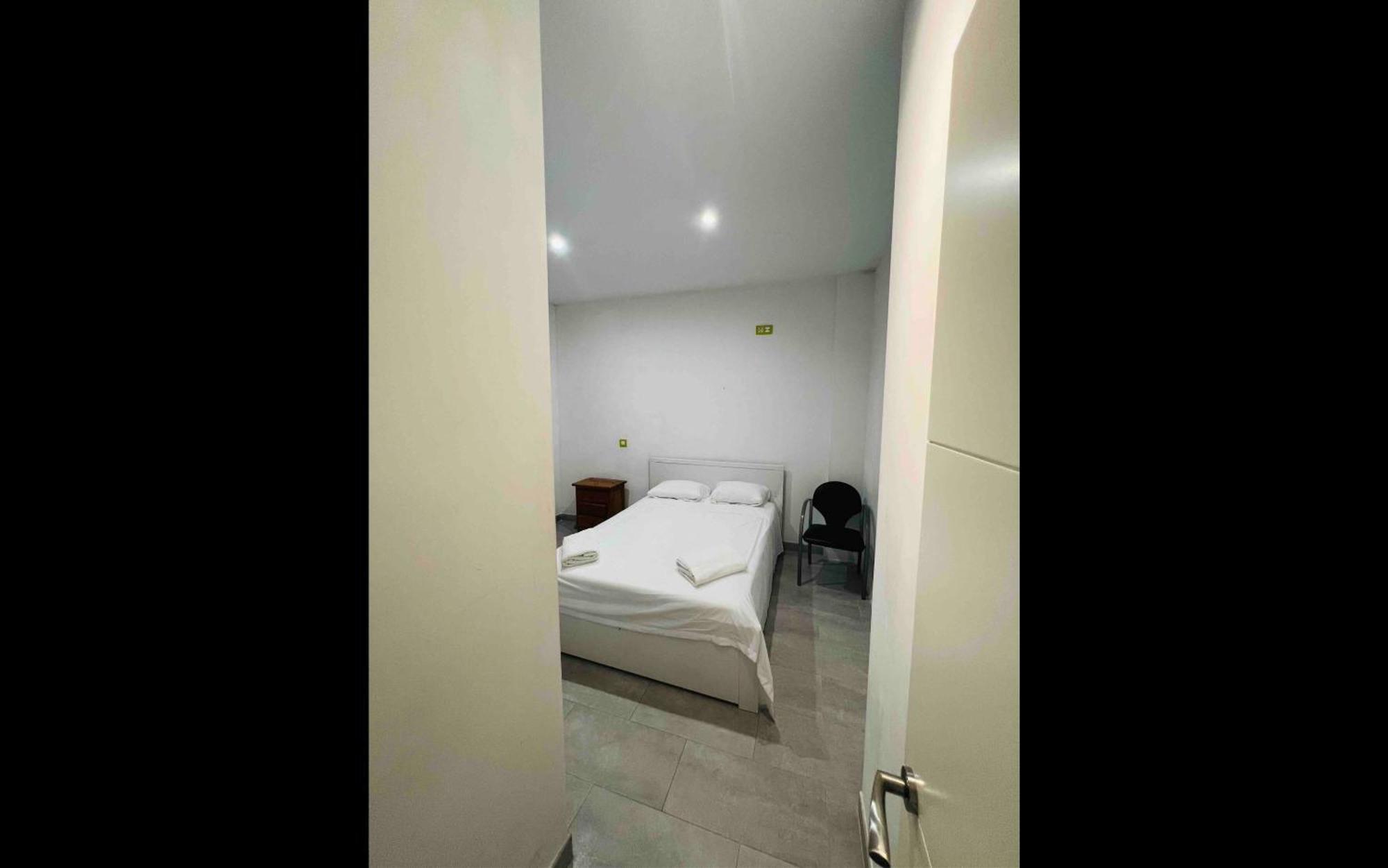 Habitacion Comoda เซบีญา ภายนอก รูปภาพ